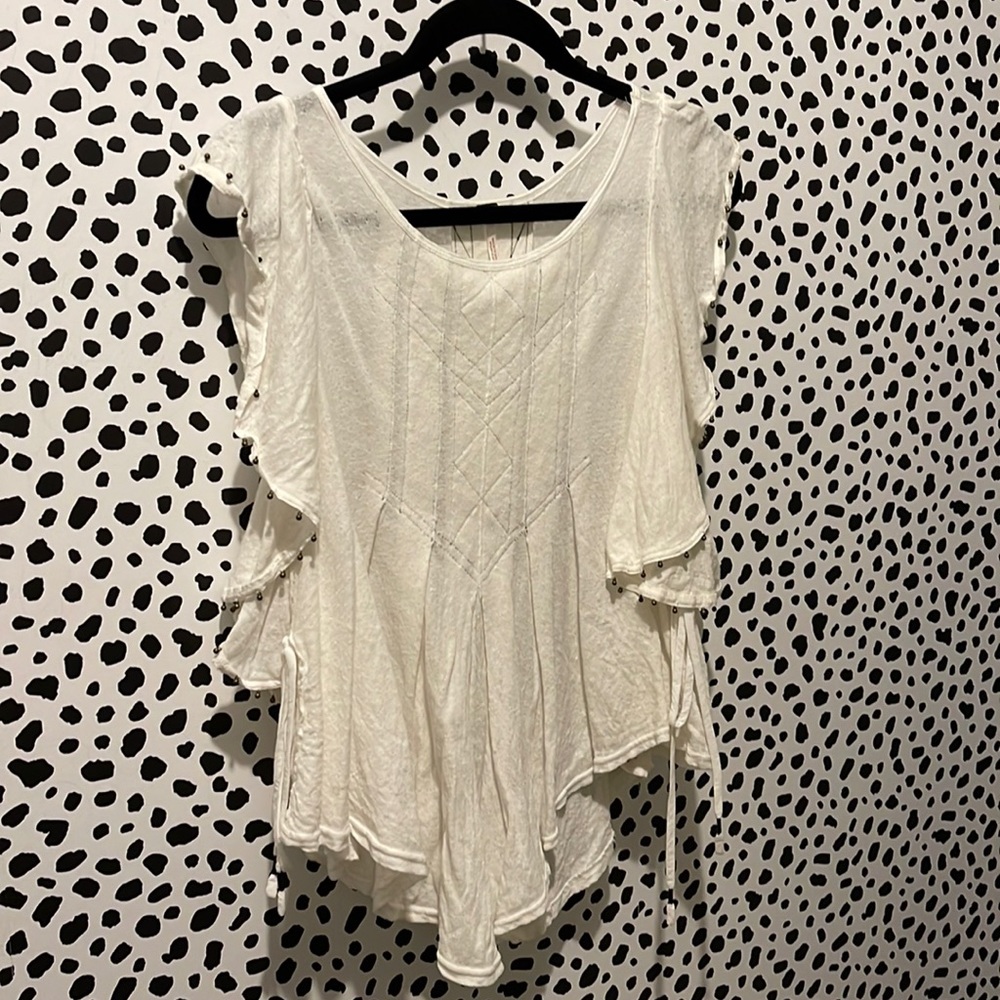 Free people cotton top with metal bead detail